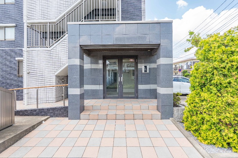 プランドール5階 エントランス