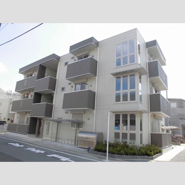 ソレイユM103号室 外観