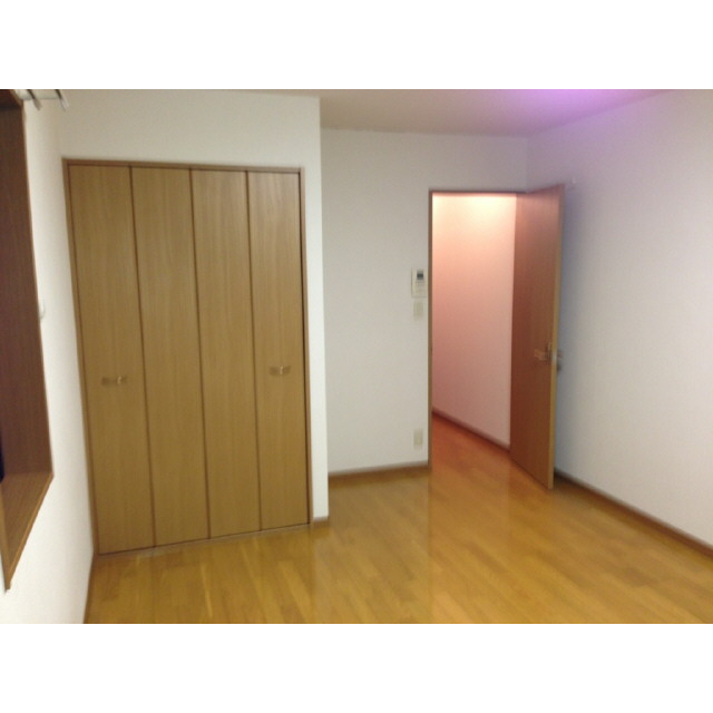 アンプルール クラージュ 逗子A 内観