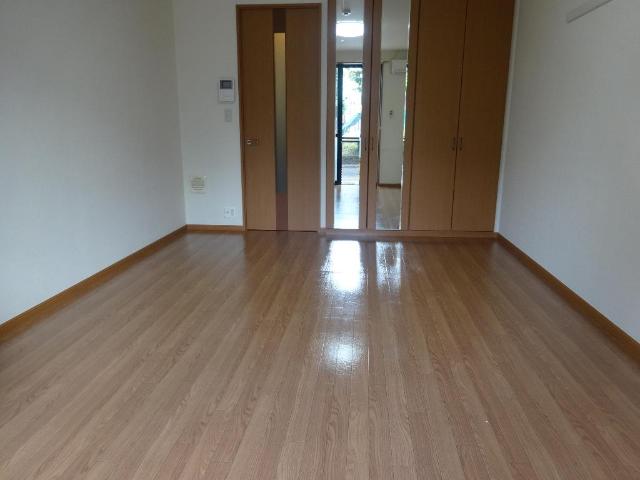 シェルル江北105号室 洋室９．７帖