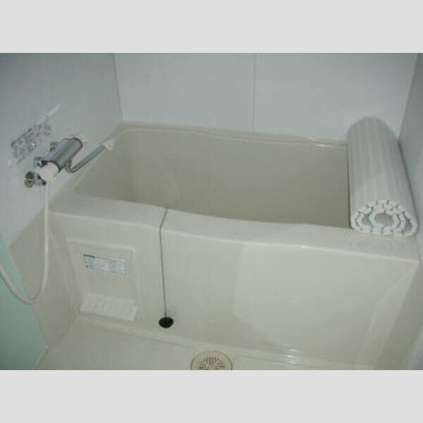 アーバンライフ萩台202号室 浴室