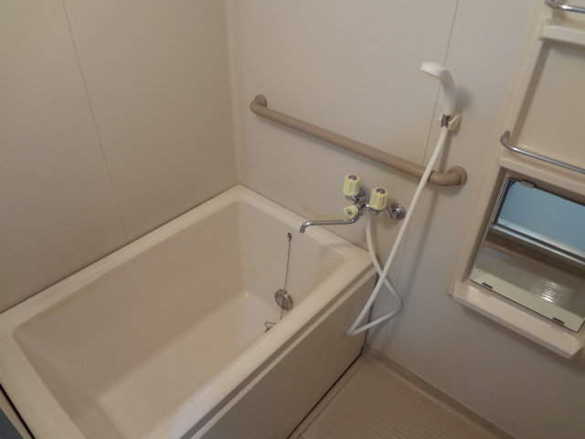 サンモールパレスＢ棟0106号室 お風呂