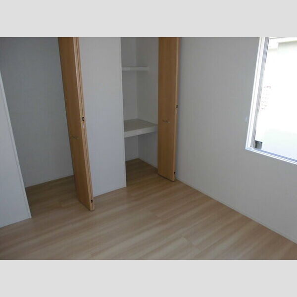 コーラル　A101号室 洋室　物入　クローゼット