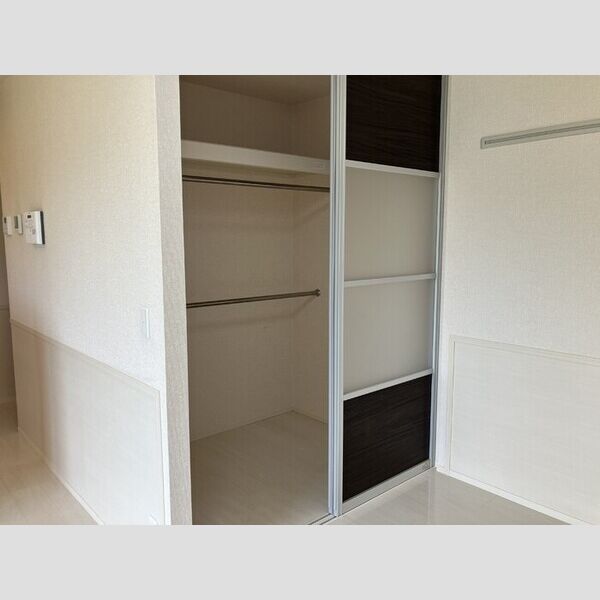 ルミウス107号室 収納