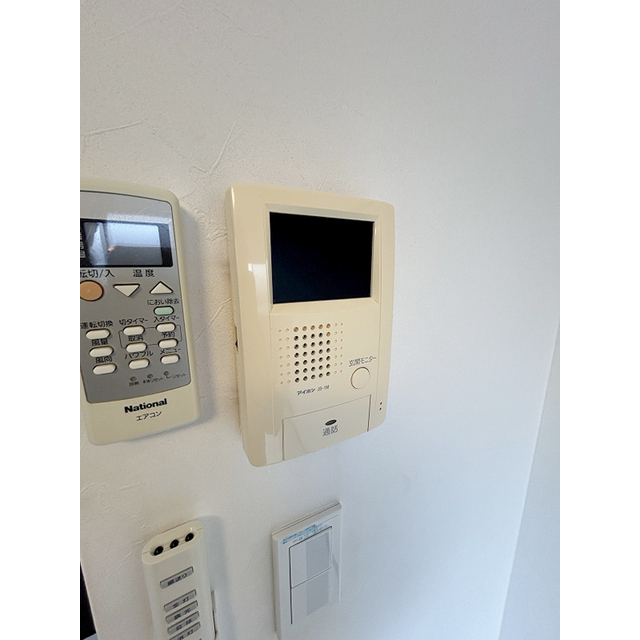 olive house 上大岡201号室 モニター付きで安心