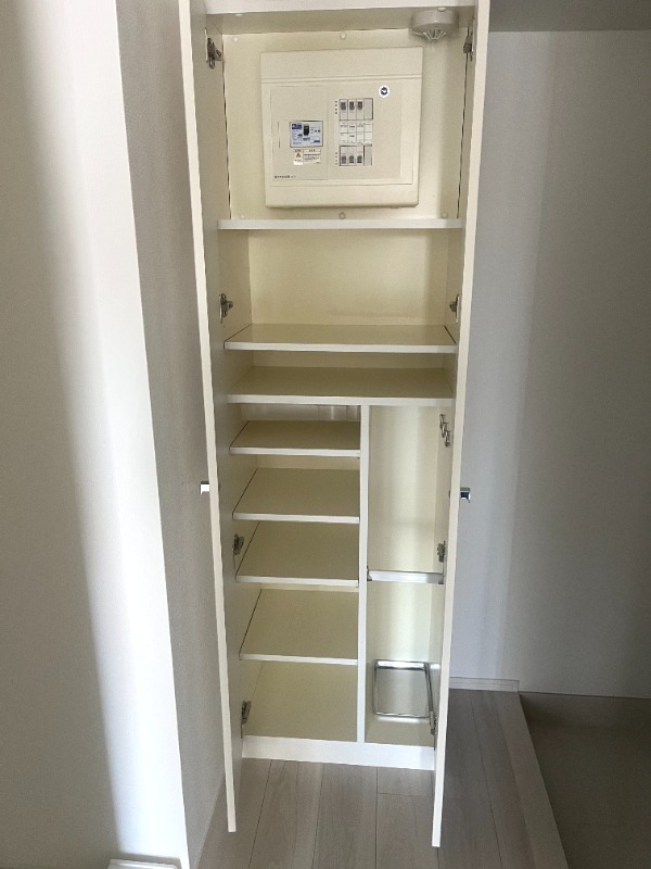 ハーモニーレジデンス横浜大通り公園9階 同建物別部屋の参考画像