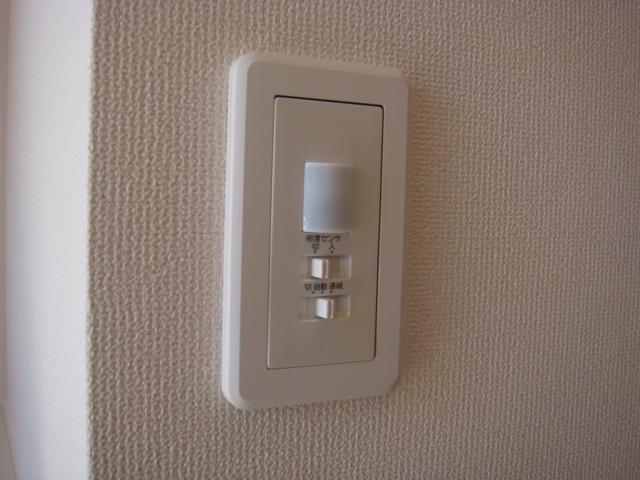 レ・セーナ202号室 人感センサー