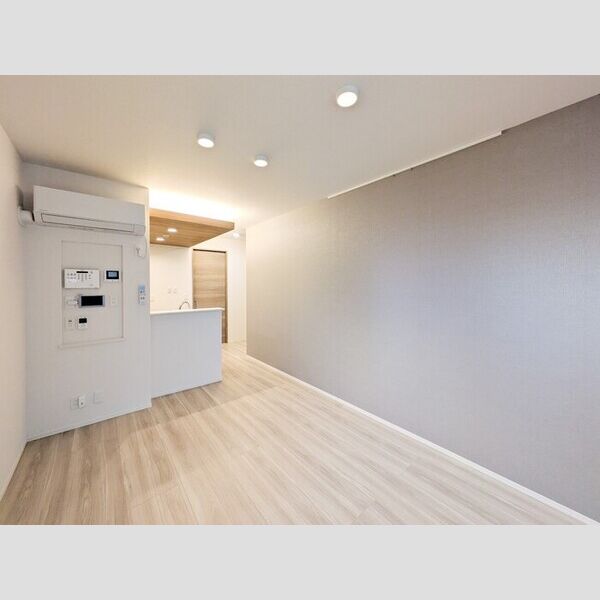 セレスティア栗原103号室 リビング