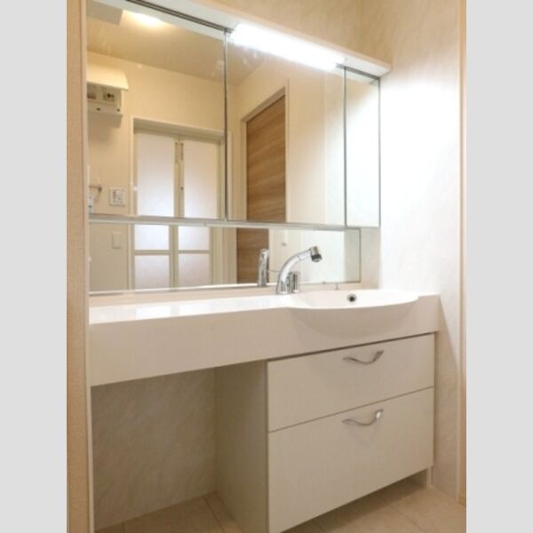 グランドソレイユⅥ 洗髪洗面化粧台