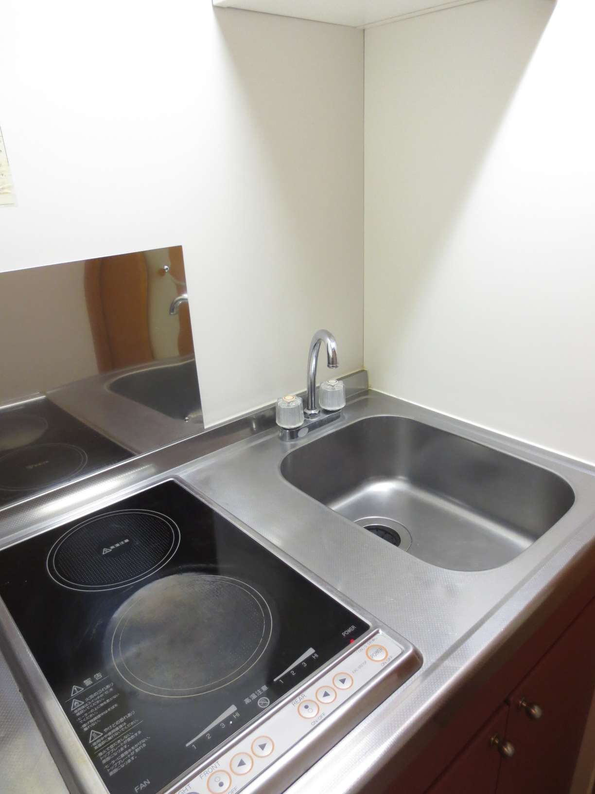 レオパレスポトリバＨ201号室 駐輪場