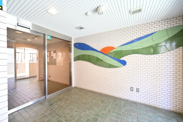 ハイタウン多摩川ナンバー2211号室 エントランス