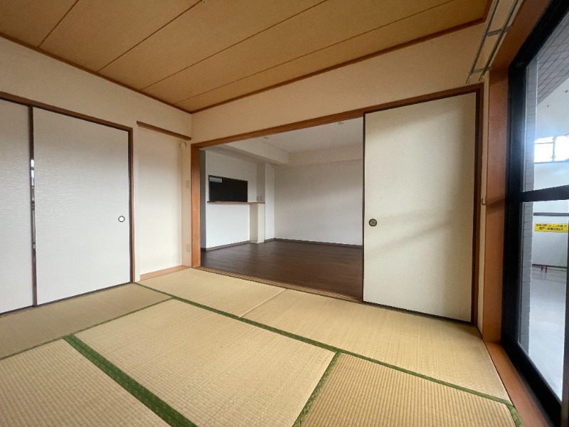 シャンボール志木 内観