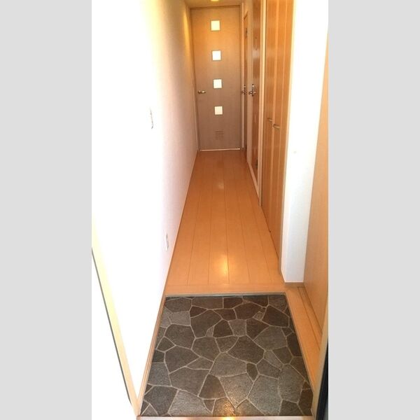 グランフィールドⅢ 玄関