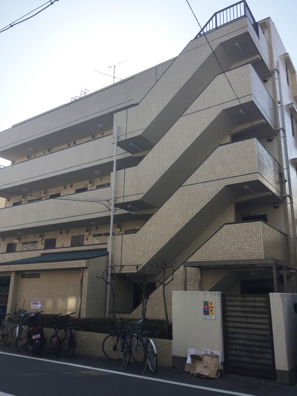 ハイタウン大森公園3階 外観