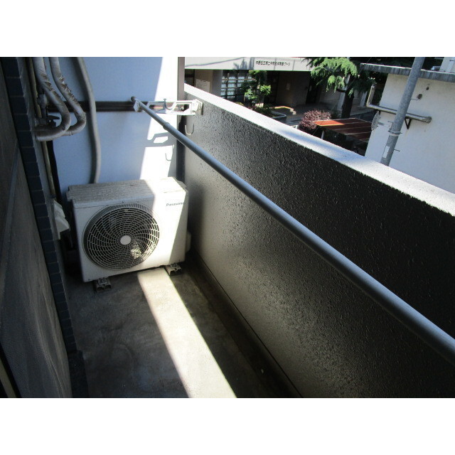 FLATS NISHIYAMA バルコニー