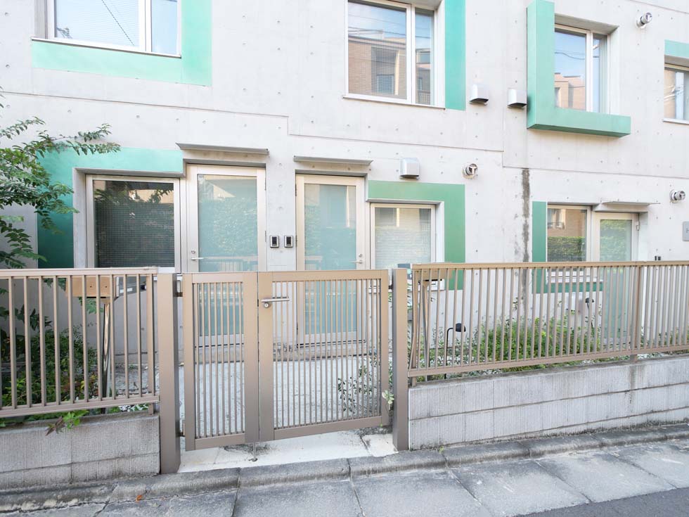 ハーモニーグラシア世田谷代田地下1階 外観