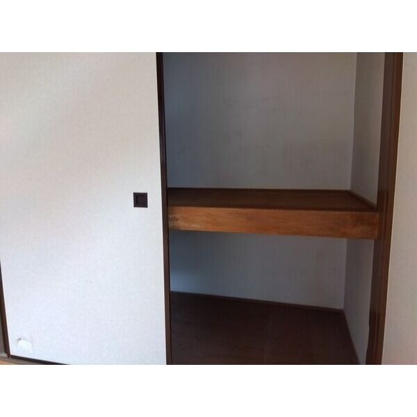 フレンドリープラザⅡ 収納