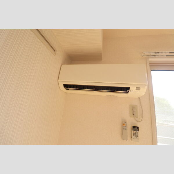 リビングタウン鍵山　C201号室 同建物別部屋の参考画像