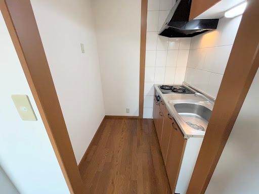 メゾン・ラクウショウ203号室 キッチン