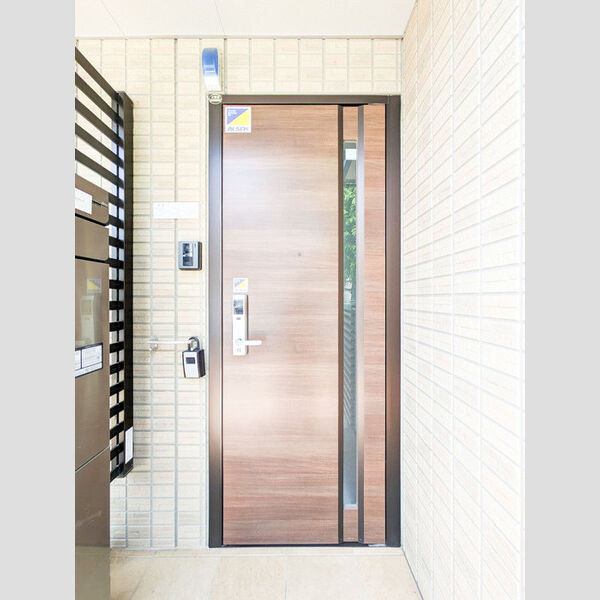 リヴェール 玄関