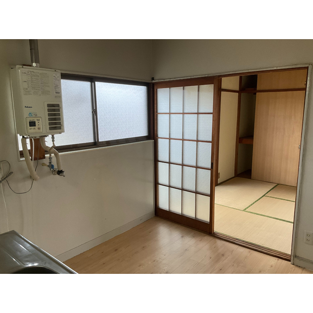 アールカワゴエ201号室 リビング