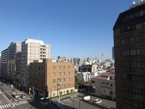 サンウッドフラッツ新宿四谷三丁目8階 マンションからの眺望