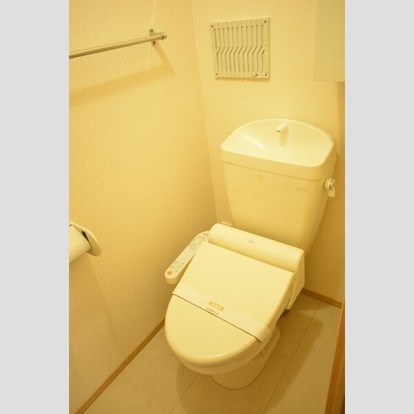 クレシア301号室 トイレ