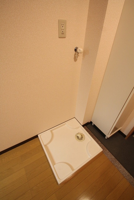 ヴィルヌーブ柏2階 室内洗濯機置場！