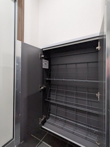 スタートライズ0202号室 収納