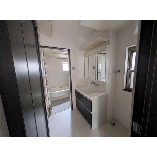 蕨市塚越4丁目戸建 内観