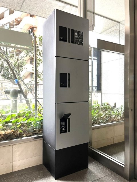 アウル スクエア5階 宅配BOX