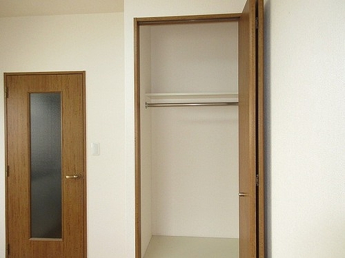 クレアシオン六本木 洋室・収納（内装前）