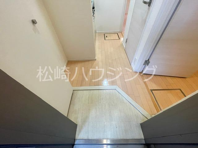 Green terrace 玄関