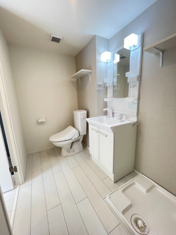 IL MEZZO DI TOKYO，TRE 洗面