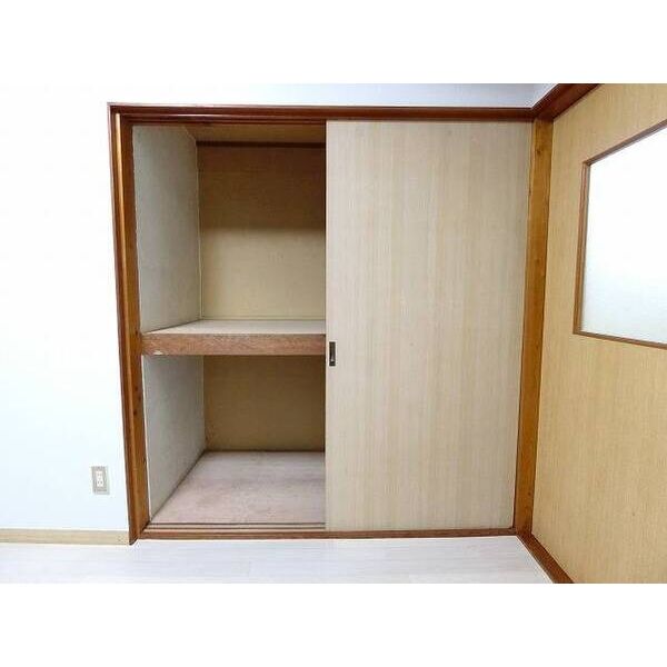 ジュネパレスコスギ 収納