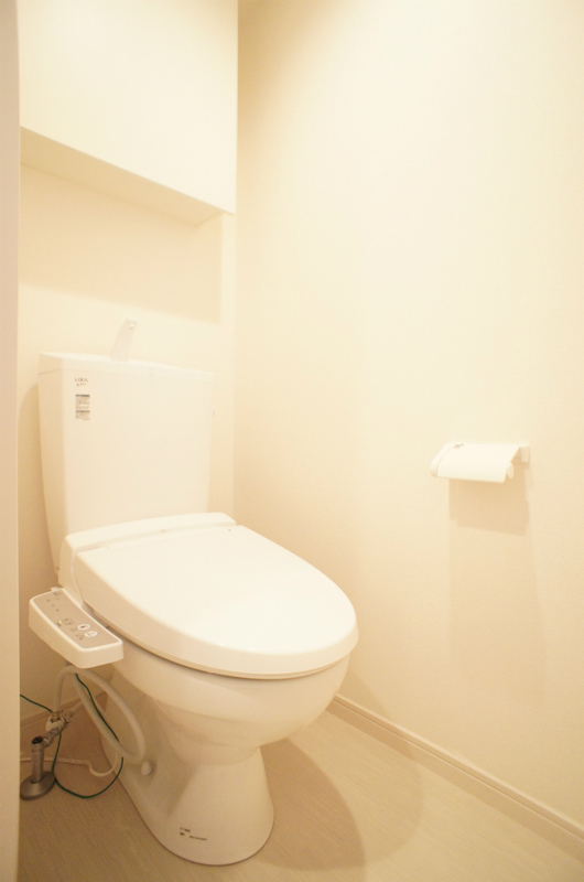 リブリ・シャトー・デ・ザール Ⅶ1階 トイレ