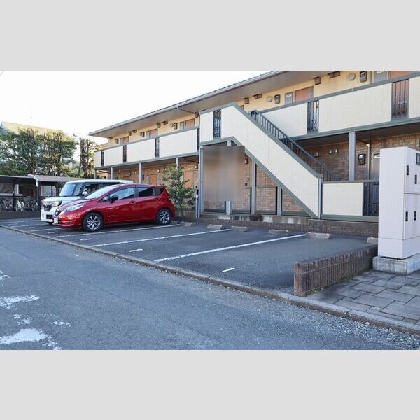 グリーンベール 駐車場