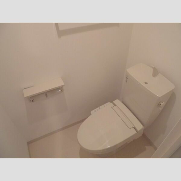 フィールドライズ日本橋 温水洗浄暖房便座