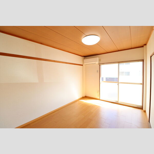 リバーサイド88102号室 洋室