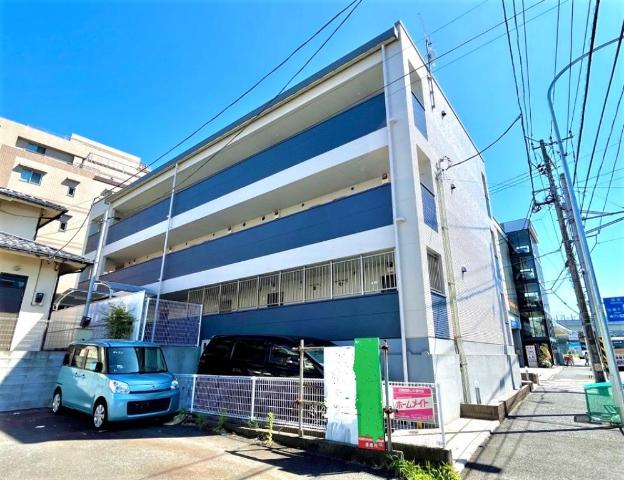 プルミエール港南 外観写真（昼）