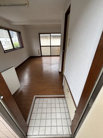 ノムラスカイハイム 玄関