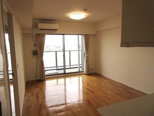 エム・ブランド相模大野13階 LDK約14.8畳　別角度　内装前　※2023年09月の写真