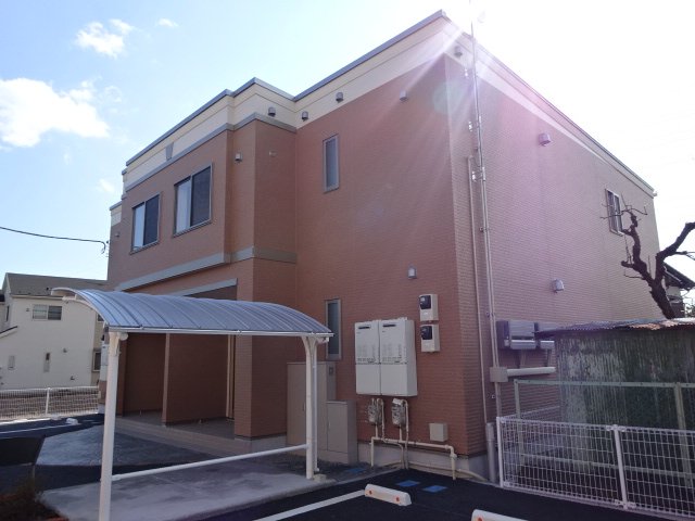 サファイアＢ 外観写真（昼）