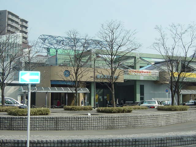 レヴメゾン神山参番館 東久留米駅(西武　池袋線)まで1,408ｍ