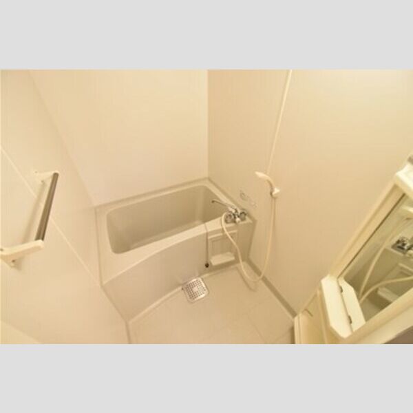 ドルフ・花みずきK バス