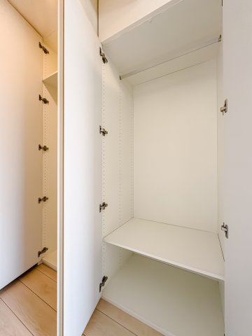 アジールコート東大井510号室 収納