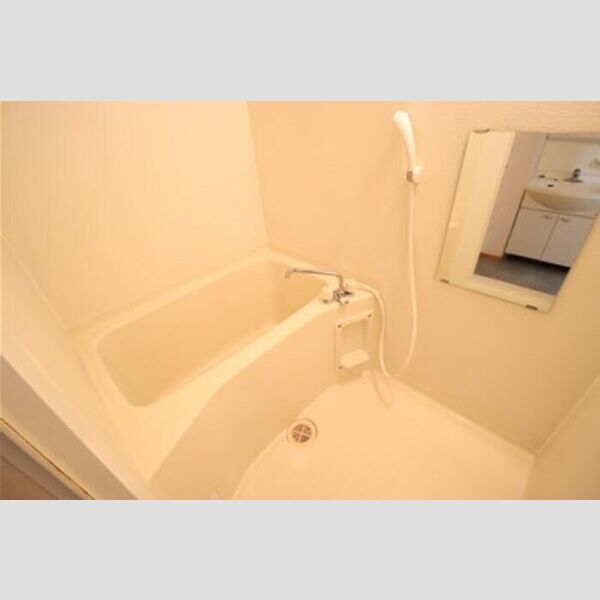 エスポワール101号室 浴室