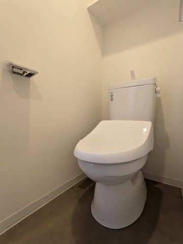 ケイディーエックスレジデンス原木中山0625号室 トイレ