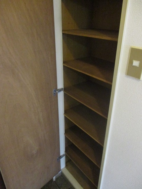 エリア練馬旭町0303号室 収納