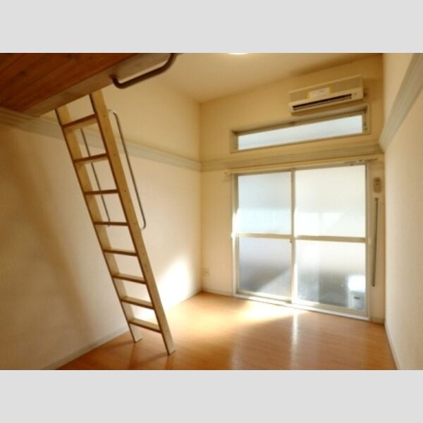 マルヤスハウス 洋室1